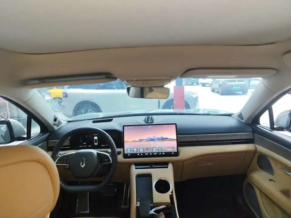 2022 JMC YuHu 7 2.0T 141HP L4 8AT,autocango,china used car exporter,china ev exporter,chinese used car exporter,chinese used ev exporter