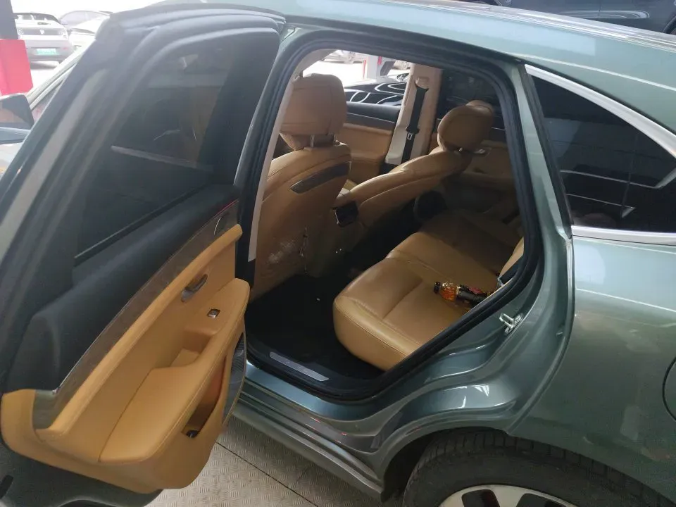 2022 JMC YuHu 7 2.0T 141HP L4 8AT,autocango,china used car exporter,china ev exporter,chinese used car exporter,chinese used ev exporter