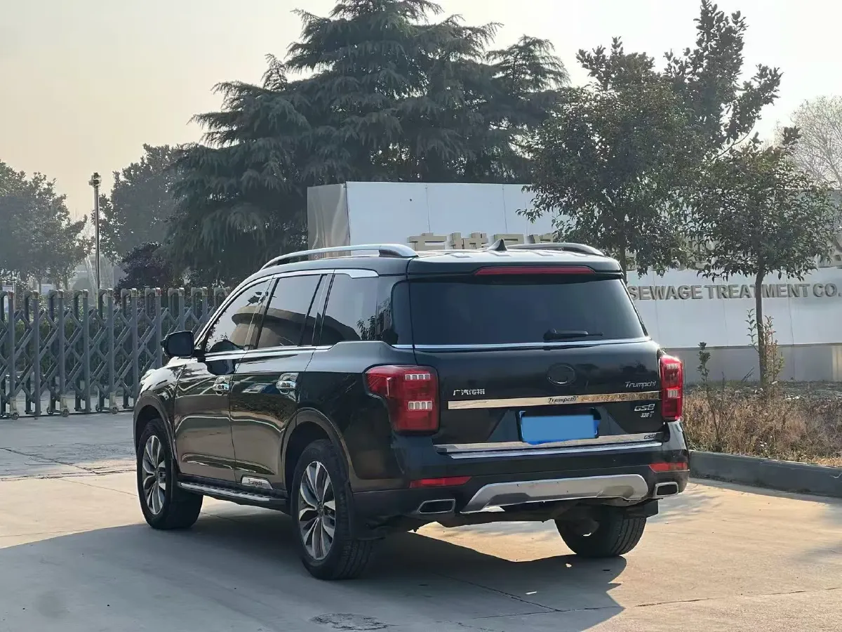 2017 GAC Trumpchi GS8 2.0T 201HP L4 6AT,autocango,china used car exporter,china ev exporter,chinese used car exporter,chinese used ev exporter