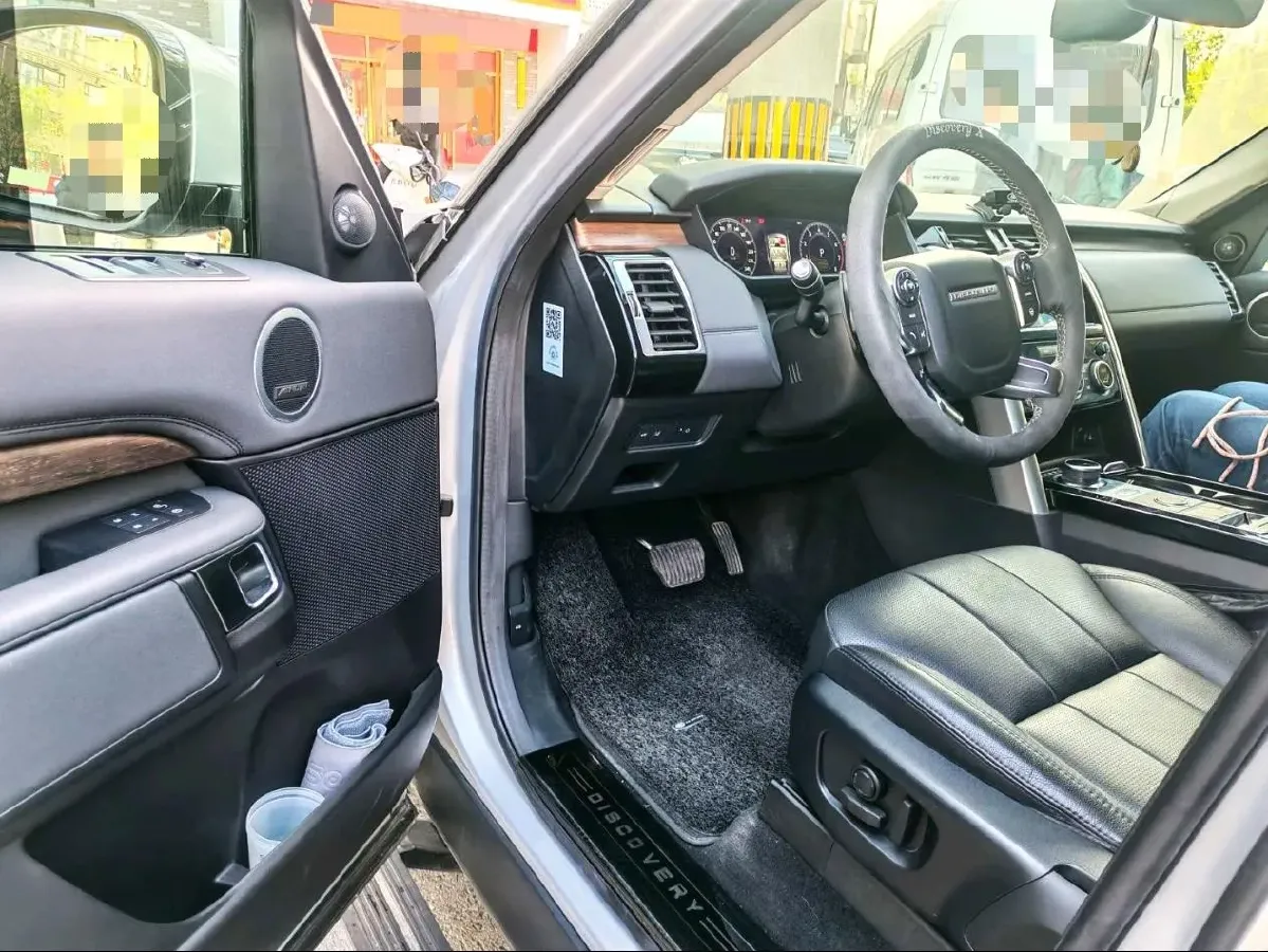 2018 Land Rover Discovery 3.0T 340HP V6 8AT,autocango,china used car exporter,china ev exporter,chinese used car exporter,chinese used ev exporter