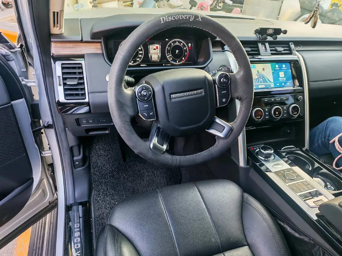 2018 Land Rover Discovery 3.0T 340HP V6 8AT,autocango,china used car exporter,china ev exporter,chinese used car exporter,chinese used ev exporter