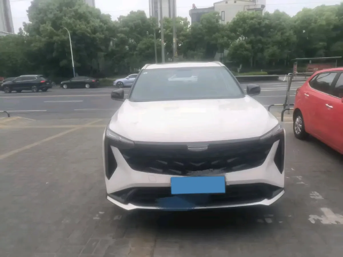 2023 Geely Azkarra 1.5T 181HP L4 7DCT,autocango,china used car exporter,china ev exporter,chinese used car exporter,chinese used ev exporter