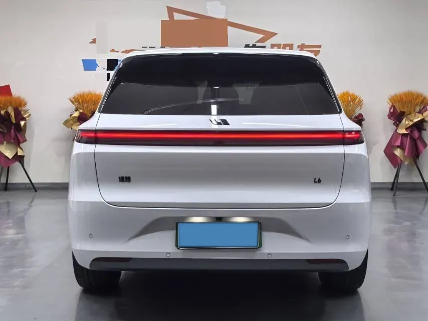 2024 Li L6 Range Extended 154HP L4 REEV 36.8KWH,autocango,china used car exporter,china ev exporter,chinese used car exporter,chinese used ev exporter