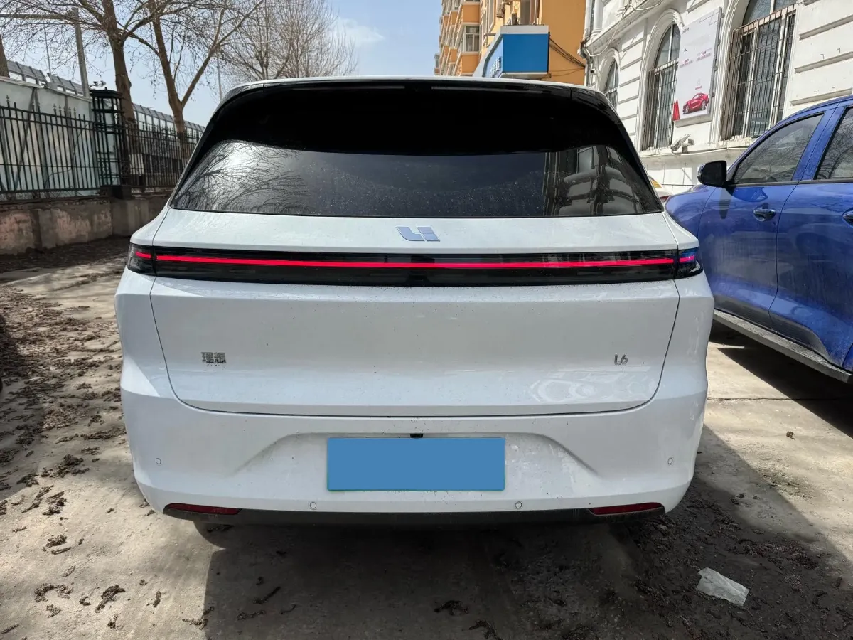 2024 Li L6 Range Extended 154HP L4 REEV 36.8KWH,autocango,china used car exporter,china ev exporter,chinese used car exporter,chinese used ev exporter