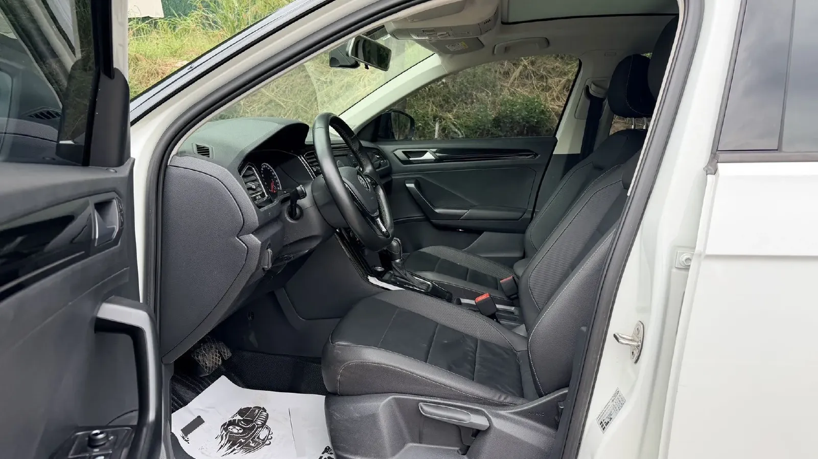 2018 Jeep Renegade 2.0L 155HP L4 9AT,autocango,china used car exporter,china ev exporter,chinese used car exporter,chinese used ev exporter