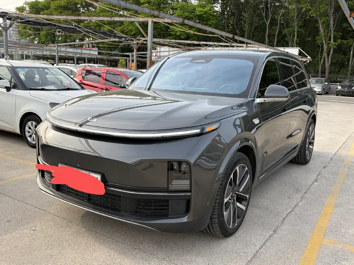 2023 Li L9 Range Extended 154HP REEV 42.6KWH,autocango,china used car exporter,china ev exporter,chinese used car exporter,chinese used ev exporter