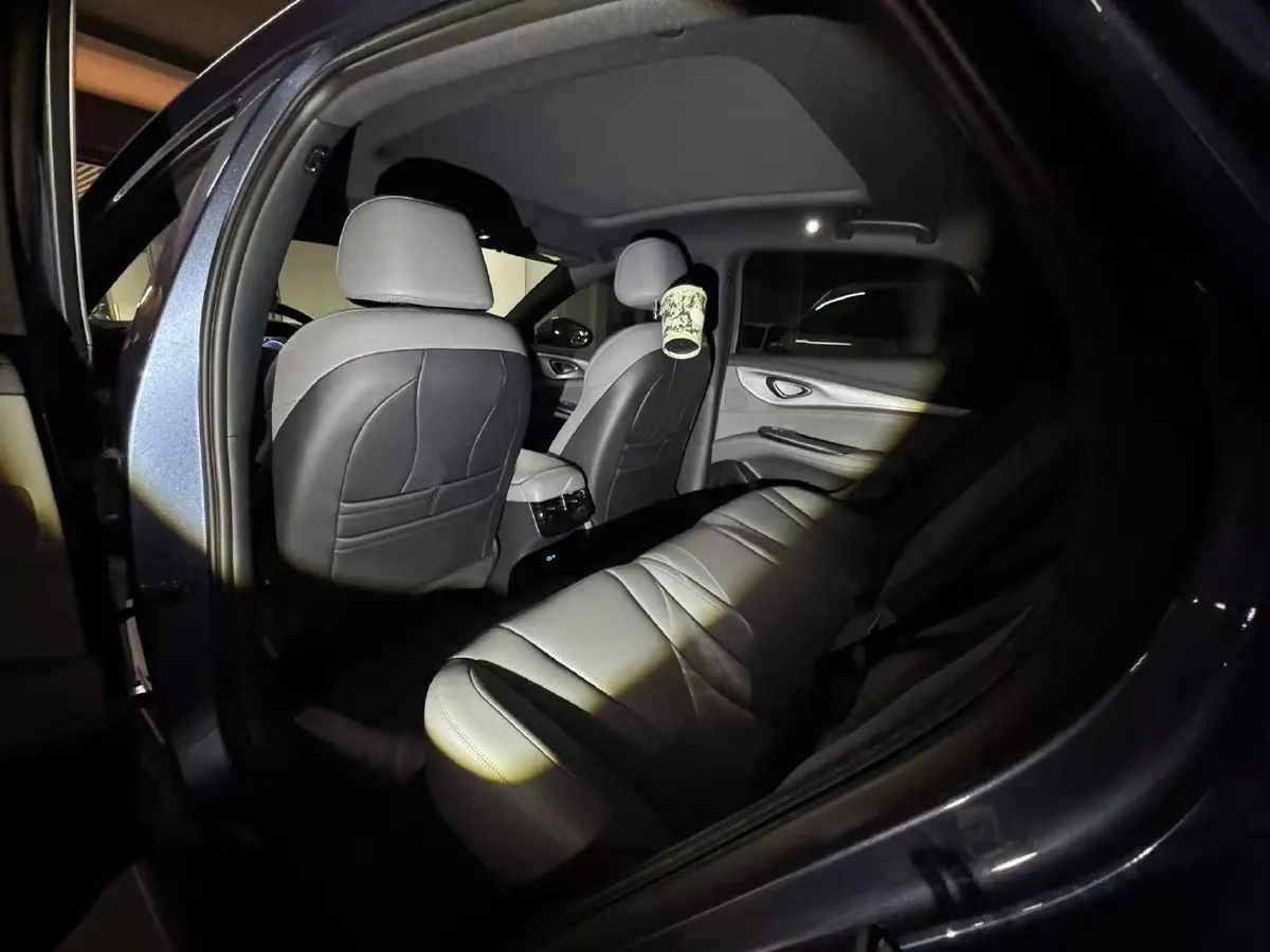 2024 BYD Seal 1.5L 110HP L4 E-CVT PHEV 17.6KWH,autocango,china used car exporter,china ev exporter,chinese used car exporter,chinese used ev exporter