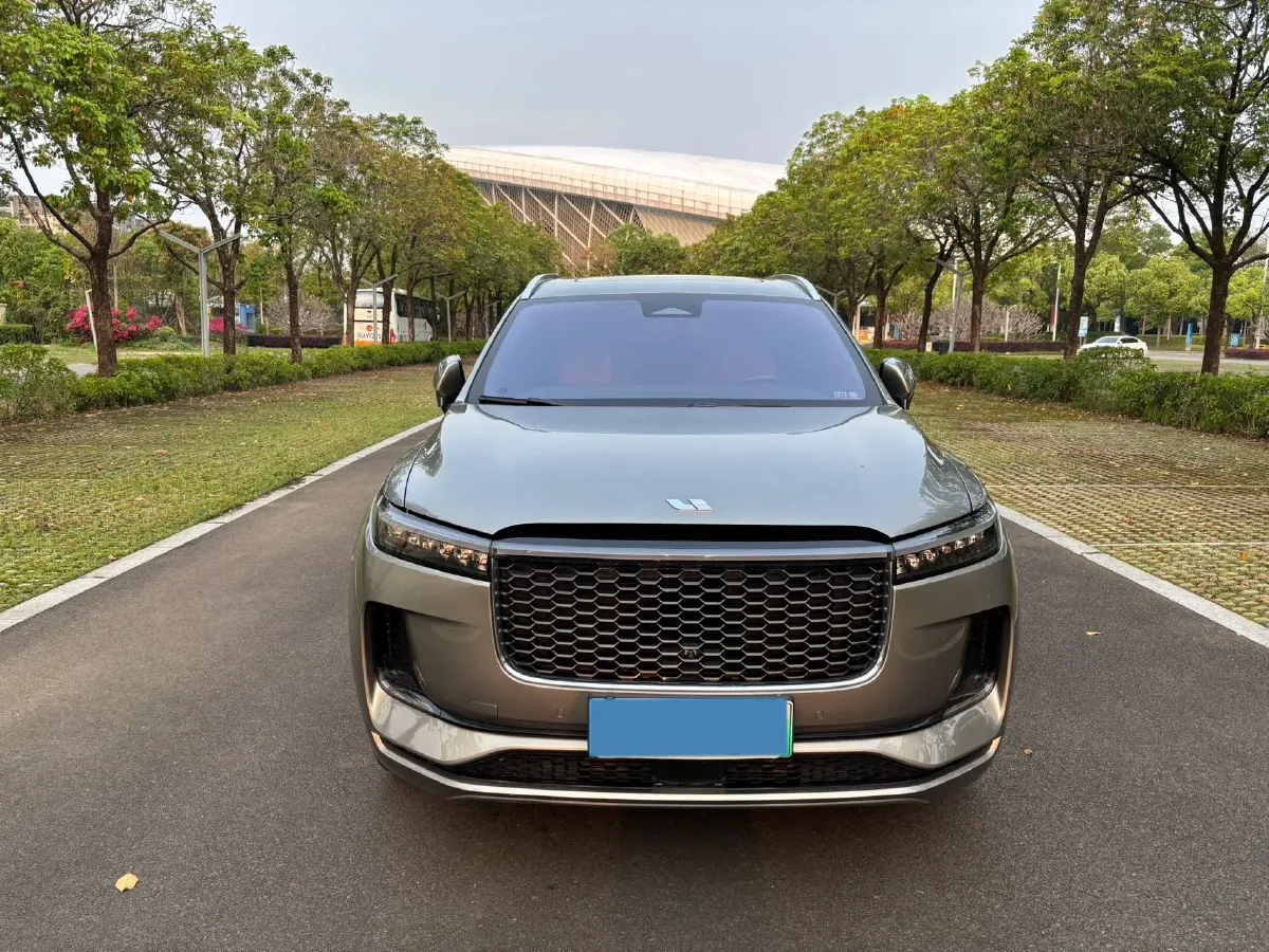 2021 Li ONE Range Extended 131HP REEV 40.5KWH,autocango,china used car exporter,china ev exporter,chinese used car exporter,chinese used ev exporter