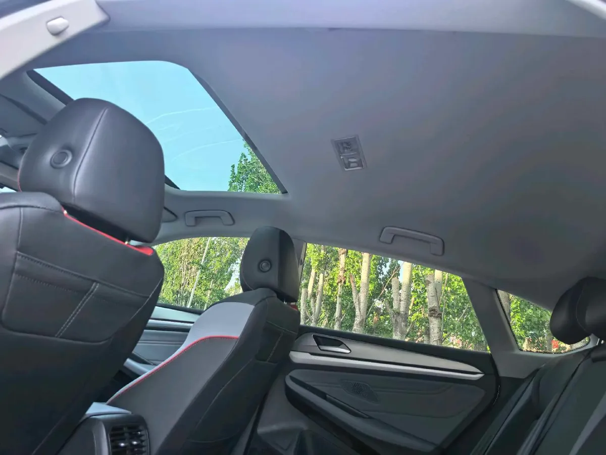 2023 Volkswagen Lamando 1.4T 150HP L4 7DCT,autocango,china used car exporter,china ev exporter,chinese used car exporter,chinese used ev exporter