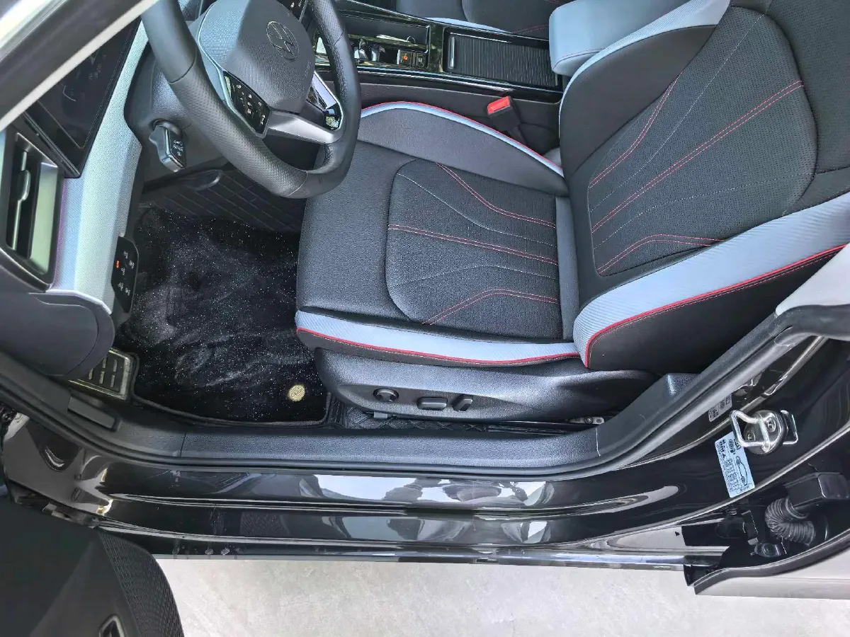 2023 Volkswagen Lamando 1.4T 150HP L4 7DCT,autocango,china used car exporter,china ev exporter,chinese used car exporter,chinese used ev exporter