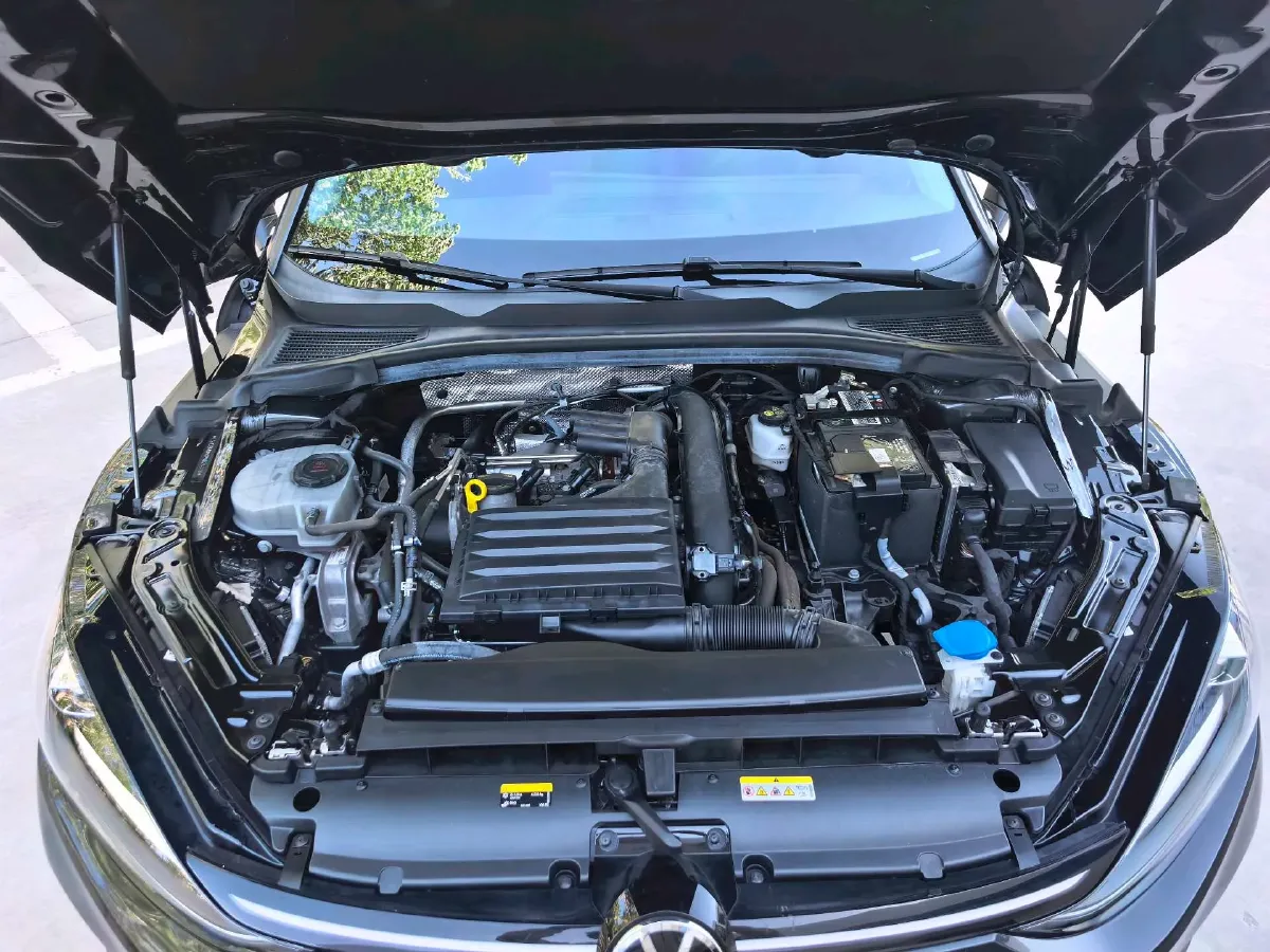 2023 Volkswagen Lamando 1.4T 150HP L4 7DCT,autocango,china used car exporter,china ev exporter,chinese used car exporter,chinese used ev exporter