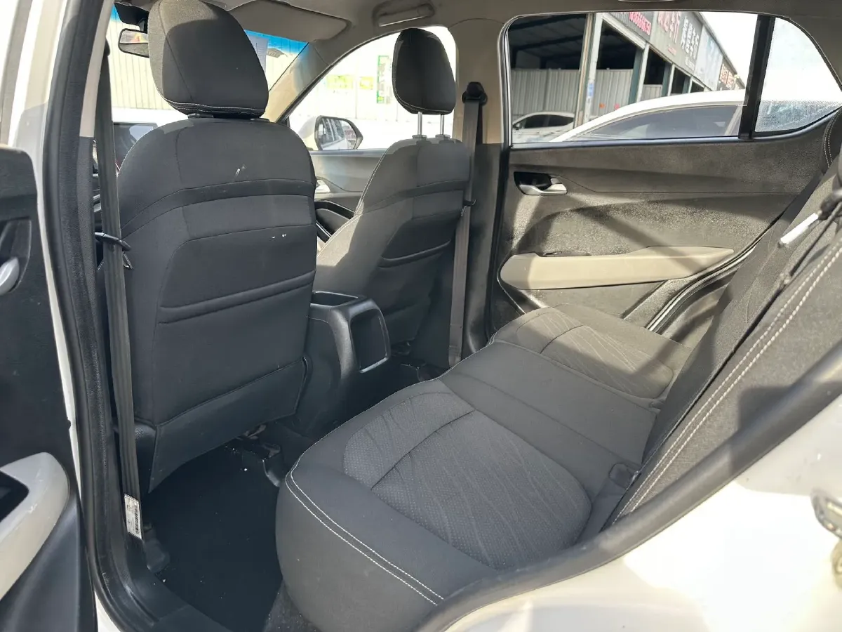 2017 BaoJun 510 1.5L 112HP L4 6MT,autocango,china used car exporter,china ev exporter,chinese used car exporter,chinese used ev exporter