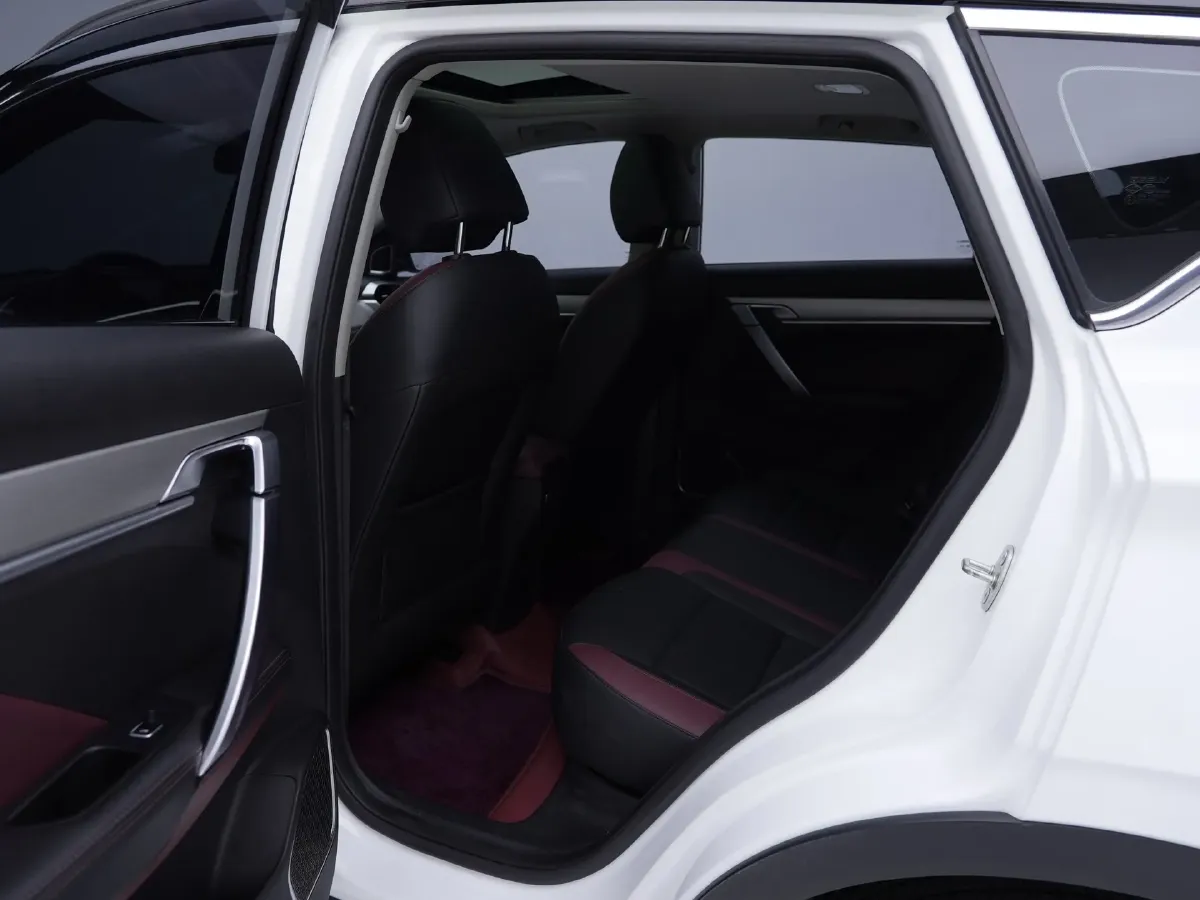 2021 Geely Coolray 1.4T 141HP L4 6DCT,autocango,china used car exporter,china ev exporter,chinese used car exporter,chinese used ev exporter