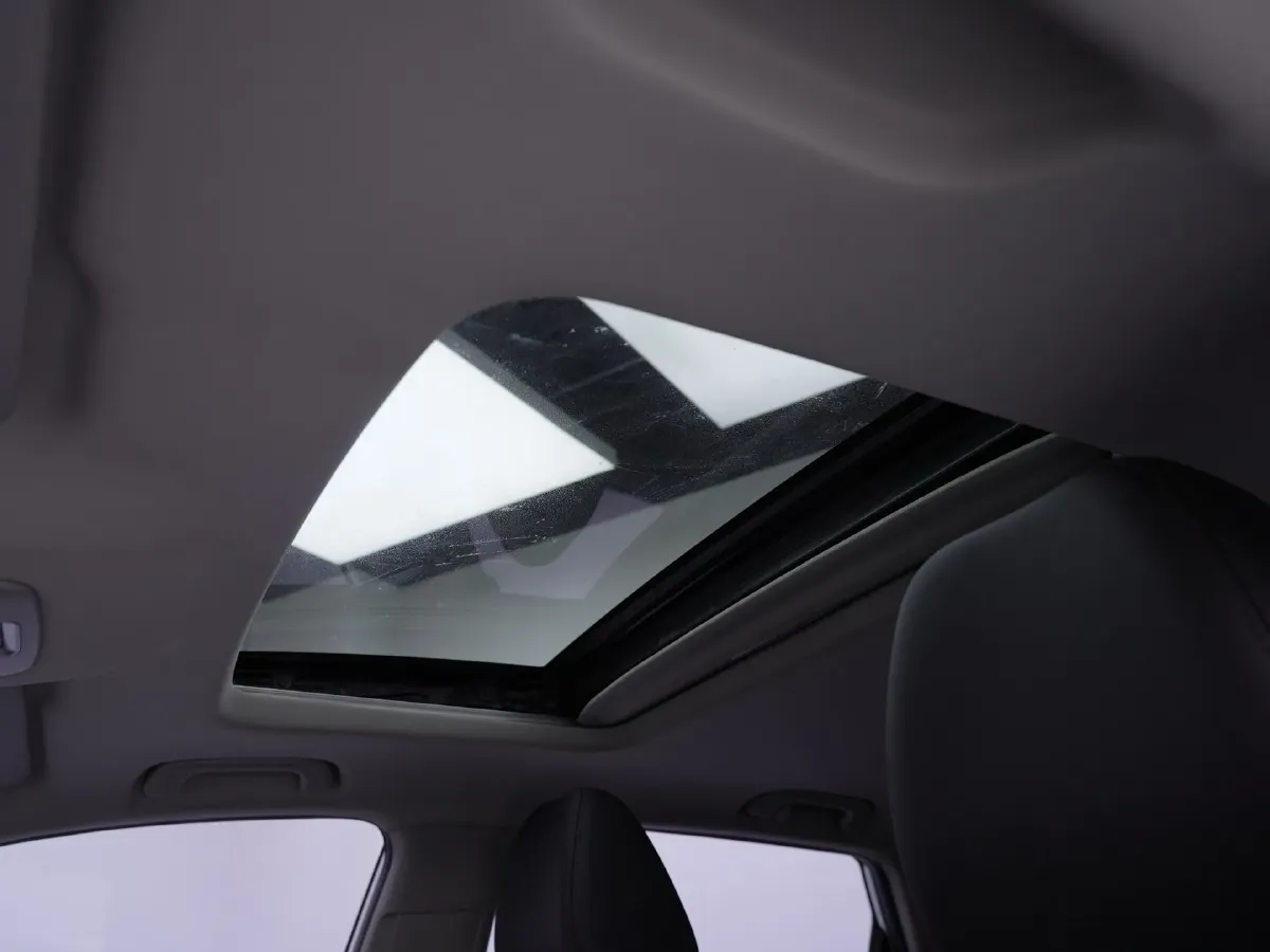 2021 Geely Coolray 1.4T 141HP L4 6DCT,autocango,china used car exporter,china ev exporter,chinese used car exporter,chinese used ev exporter