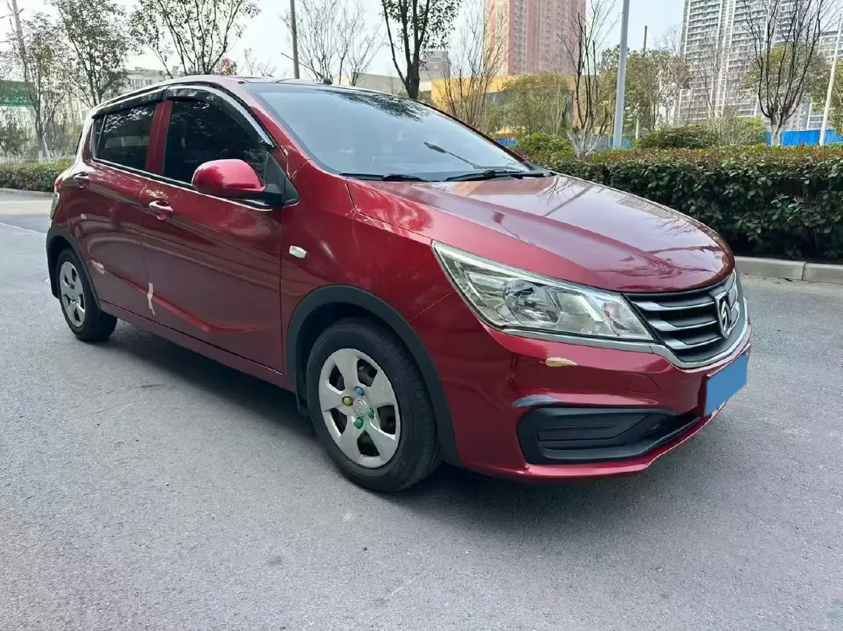 2016 BaoJun 310 1.2L 82HP L4 5MT,autocango,china used car exporter,china ev exporter,chinese used car exporter,chinese used ev exporter