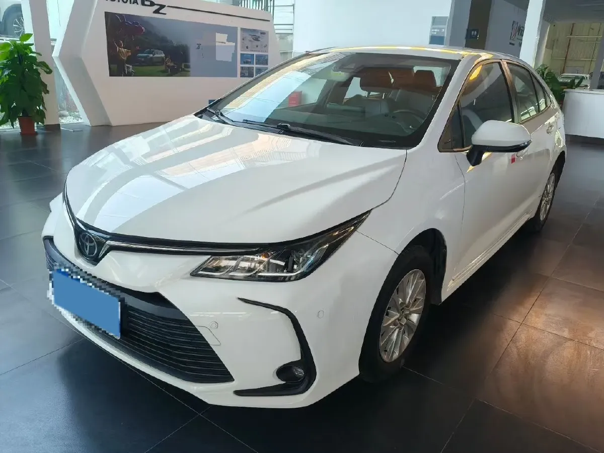 2021 Toyota Corolla 1.2T 116HP L4 CVT,autocango,china used car exporter,china ev exporter,chinese used car exporter,chinese used ev exporter