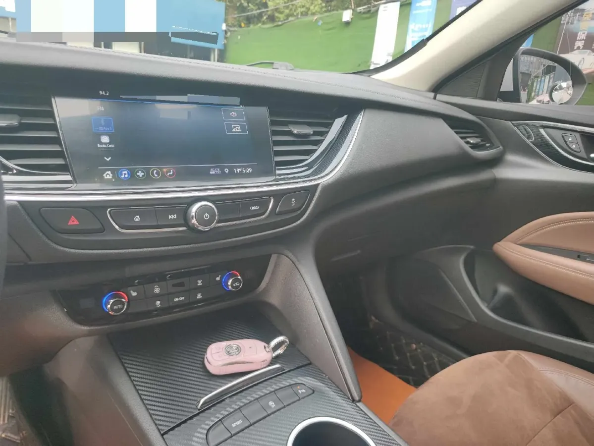 2022 Buick Regal 1.5T 169HP L4 9AT,autocango,china used car exporter,china ev exporter,chinese used car exporter,chinese used ev exporter