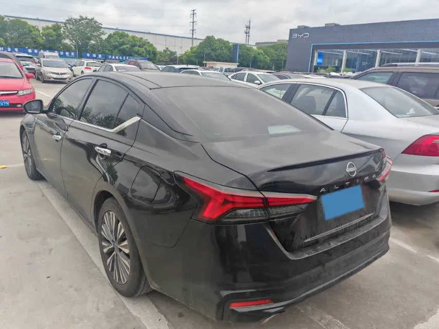 2022 Nissan Teana 2.0L 156HP L4 CVT,autocango,china used car exporter,china ev exporter,chinese used car exporter,chinese used ev exporter