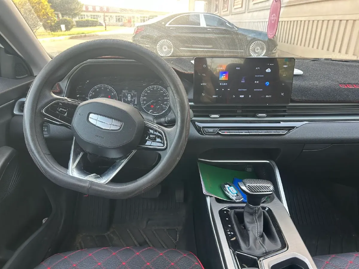 2025 Geely Emgrand 1.5L 127HP L4 CVT,autocango,china used car exporter,china ev exporter,chinese used car exporter,chinese used ev exporter