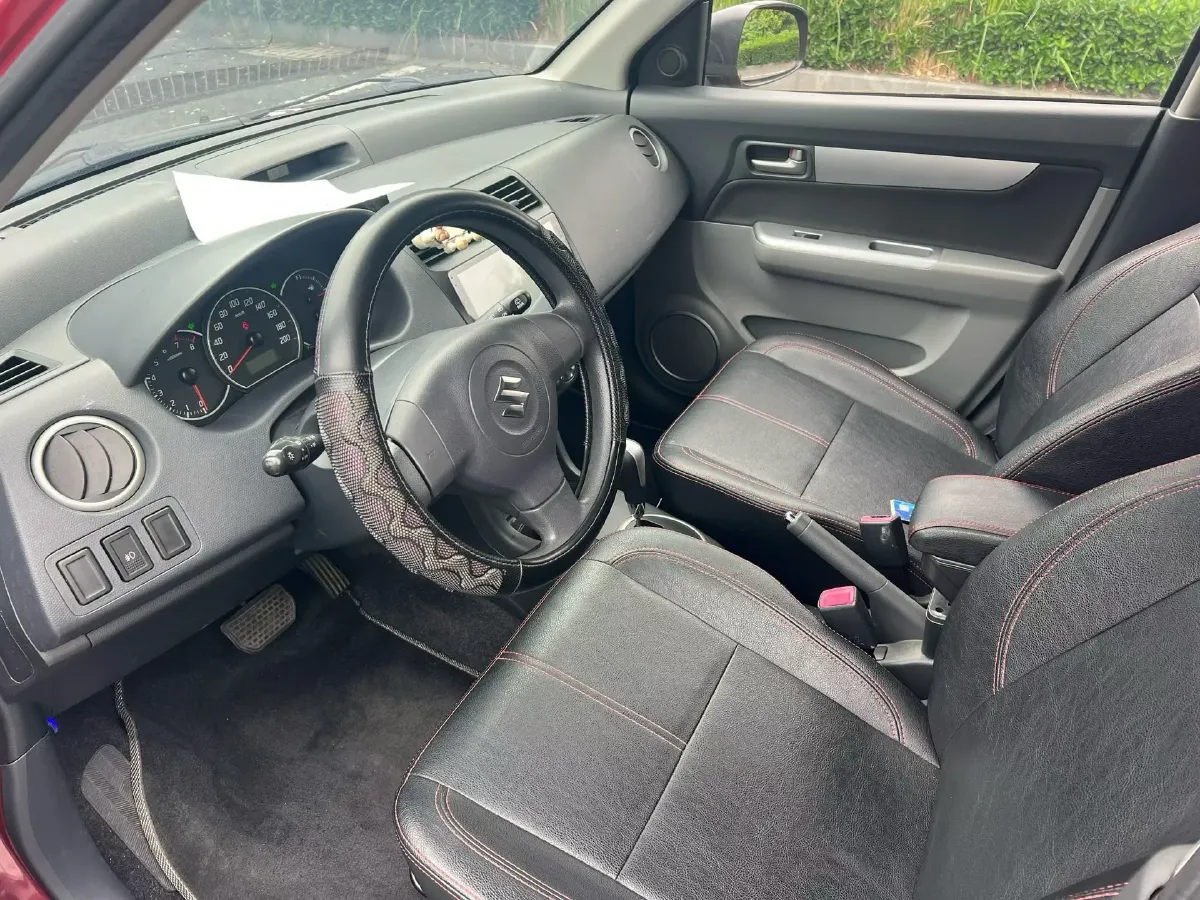 2016 Suzuki Swift 1.5L 103HP L4 4AT,autocango,china used car exporter,china ev exporter,chinese used car exporter,chinese used ev exporter