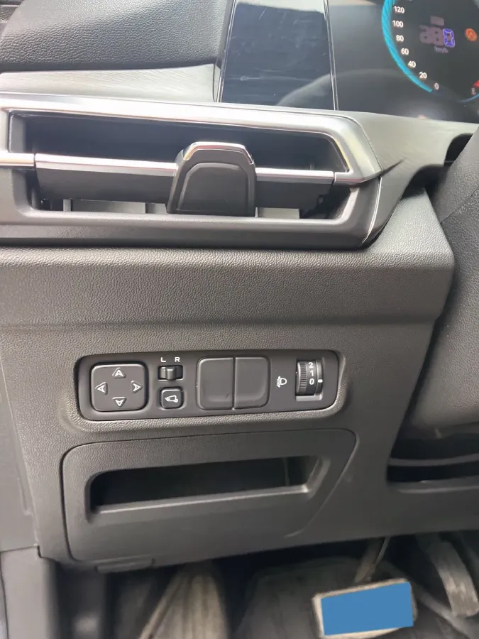 2023 ChangAn CS35 Plus 1.4T 160HP L4 7DCT,autocango,china used car exporter,china ev exporter,chinese used car exporter,chinese used ev exporter