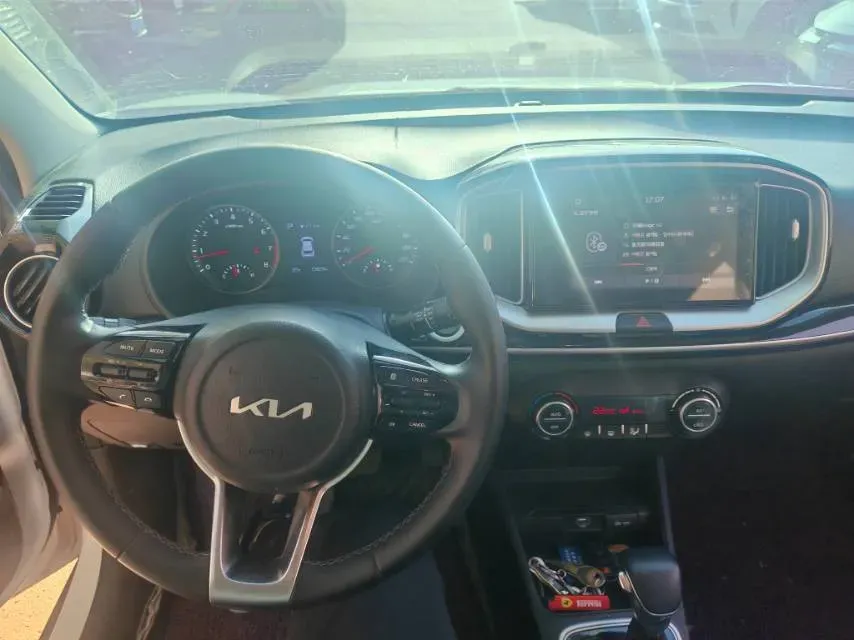 2021 Kia KX1 1.4L 100HP L4 CVT,autocango,china used car exporter,china ev exporter,chinese used car exporter,chinese used ev exporter