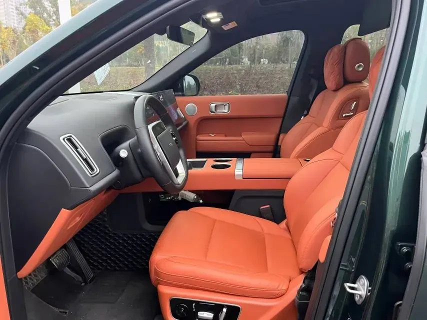 2022 Li L9 Range Extended 154HP REEV 42.6KWH,autocango,china used car exporter,china ev exporter,chinese used car exporter,chinese used ev exporter