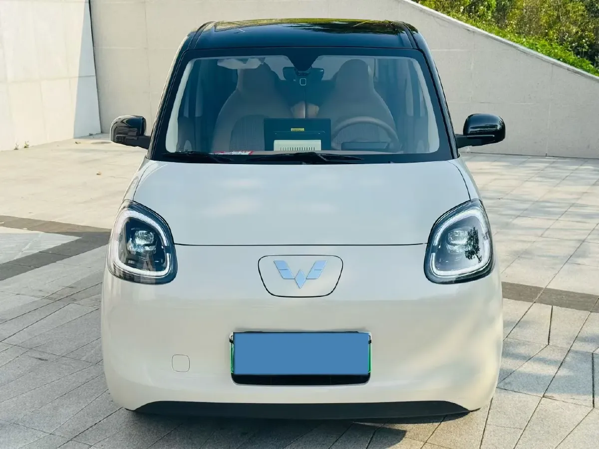 2025 WuLing HongGuang MINI EV BEV 16.2KWH,autocango,china used car exporter,china ev exporter,chinese used car exporter,chinese used ev exporter