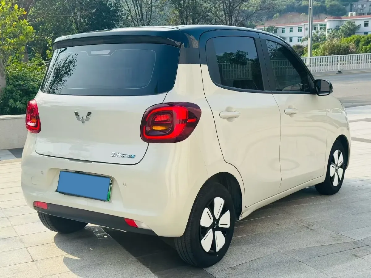2025 WuLing HongGuang MINI EV BEV 16.2KWH,autocango,china used car exporter,china ev exporter,chinese used car exporter,chinese used ev exporter