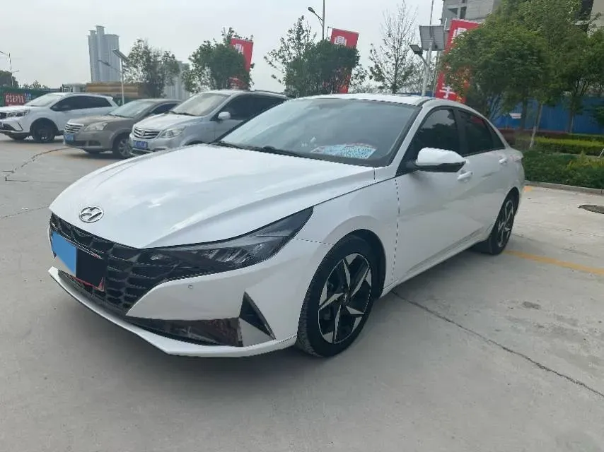 2022 Hyundai Elantra 1.5L 115HP L4 CVT,autocango,china used car exporter,china ev exporter,chinese used car exporter,chinese used ev exporter