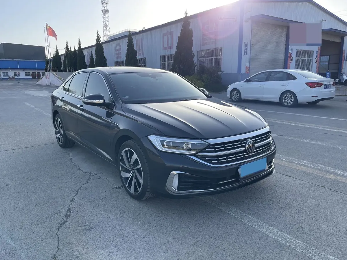 2023 Volkswagen Sagitar 1.5T 160HP L4 7DCT,autocango,china used car exporter,china ev exporter,chinese used car exporter,chinese used ev exporter