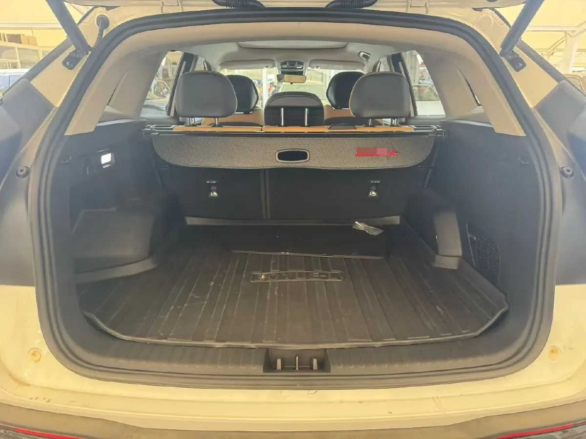 2023 Geely StarRay 1.5T 181HP L4 7DCT,autocango,china used car exporter,china ev exporter,chinese used car exporter,chinese used ev exporter