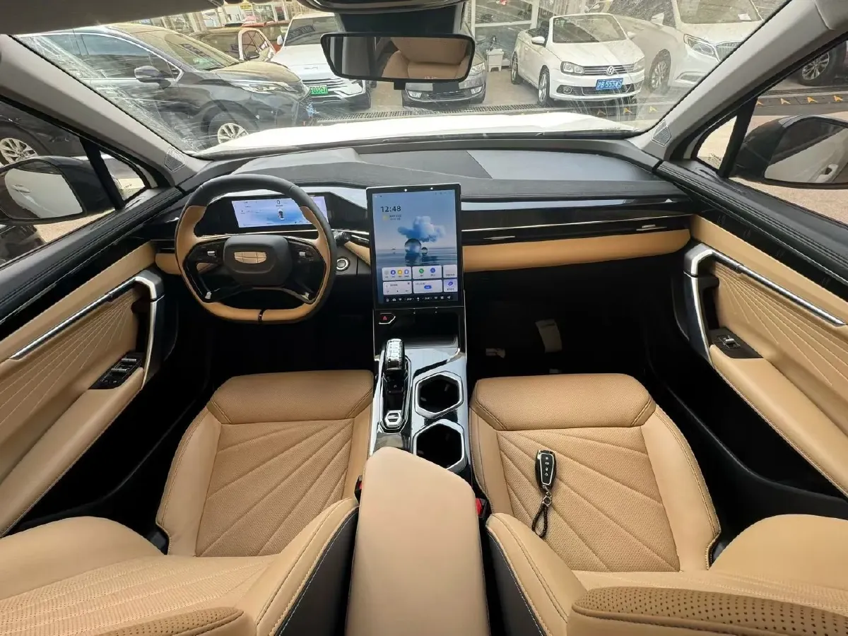 2023 Geely StarRay 1.5T 181HP L4 7DCT,autocango,china used car exporter,china ev exporter,chinese used car exporter,chinese used ev exporter