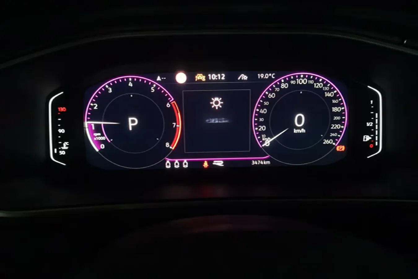 2024 Volkswagen T-Roc 1.5T 160HP L4 7DCT,autocango,china used car exporter,china ev exporter,chinese used car exporter,chinese used ev exporter