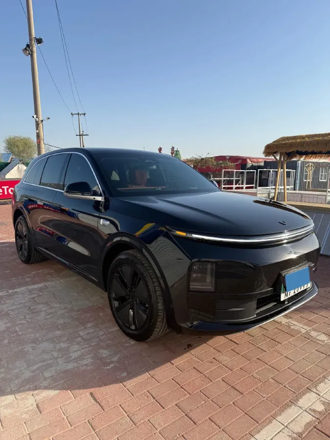 2024 Li L6 Range Extended 154HP L4 REEV 36.8KWH,autocango,china used car exporter,china ev exporter,chinese used car exporter,chinese used ev exporter
