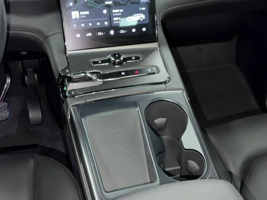 2020 Lexus NX 2.5L 155HP L4 E-CVT Hybrid,autocango,china used car exporter,china ev exporter,chinese used car exporter,chinese used ev exporter