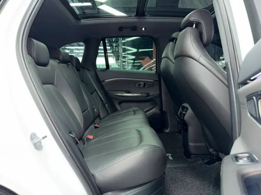 2020 Lexus NX 2.5L 155HP L4 E-CVT Hybrid,autocango,china used car exporter,china ev exporter,chinese used car exporter,chinese used ev exporter