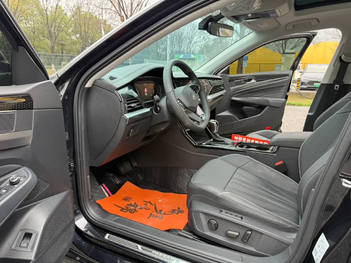 2024 Volkswagen Passat 2.0T 186HP L4 7DCT,autocango,china used car exporter,china ev exporter,chinese used car exporter,chinese used ev exporter