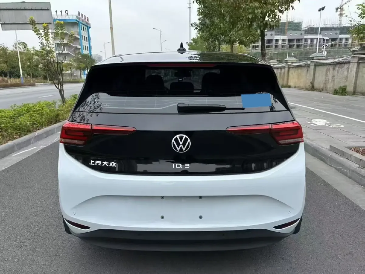2023 Volkswagen ID.3 BEV 52.8KWH,autocango,china used car exporter,china ev exporter,chinese used car exporter,chinese used ev exporter
