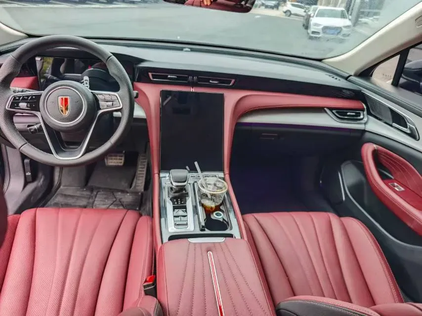 2025 HongQi H5 1.5T 169HP L4 1DHT Hybrid,autocango,china used car exporter,china ev exporter,chinese used car exporter,chinese used ev exporter