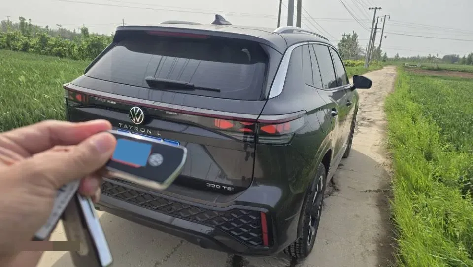 2025 Volkswagen Tayron 2.0T 186HP L4 7DCT,autocango,china used car exporter,china ev exporter,chinese used car exporter,chinese used ev exporter