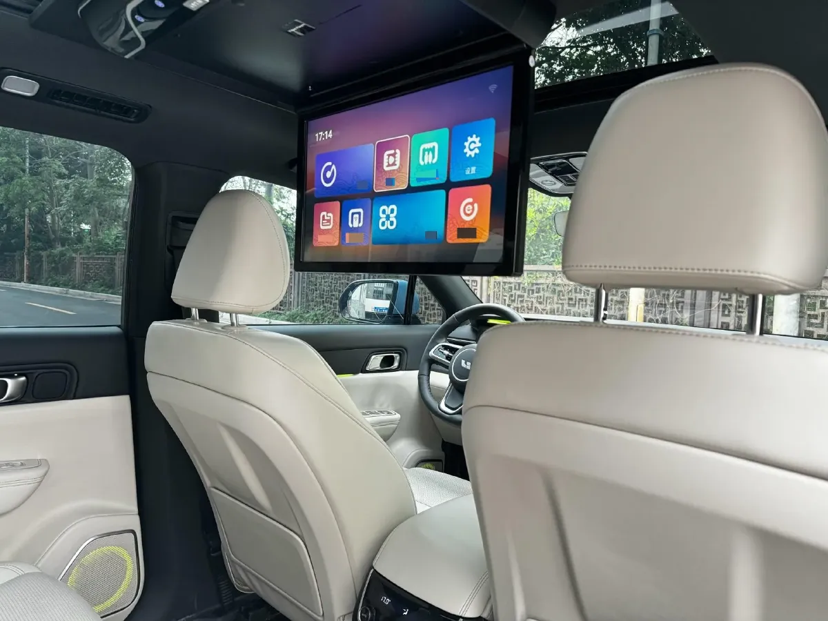 2021 Li ONE Range Extended 131HP REEV 40.5KWH,autocango,china used car exporter,china ev exporter,chinese used car exporter,chinese used ev exporter