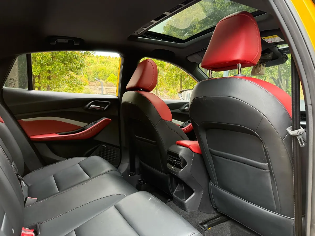 2021 MG 5 1.5T 173HP L4 7DCT,autocango,china used car exporter,china ev exporter,chinese used car exporter,chinese used ev exporter