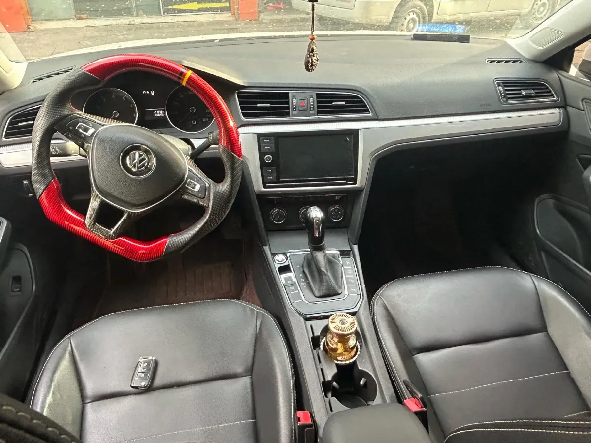 2017 Volkswagen Lamando 1.4T 131HP L4 7DCT,autocango,china used car exporter,china ev exporter,chinese used car exporter,chinese used ev exporter