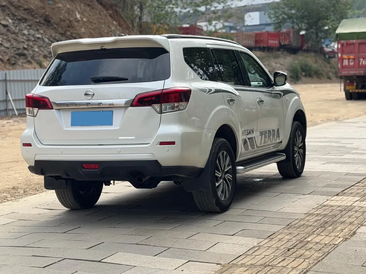 2020 Nissan Terra 2.5L 193HP L4 7AT,autocango,china used car exporter,china ev exporter,chinese used car exporter,chinese used ev exporter