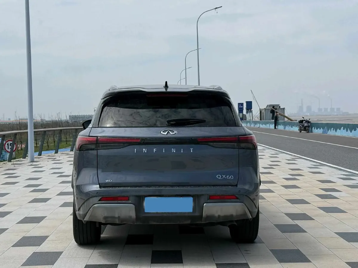 2022 Infiniti QX60 2.0T 252HP L4 9AT,autocango,china used car exporter,china ev exporter,chinese used car exporter,chinese used ev exporter