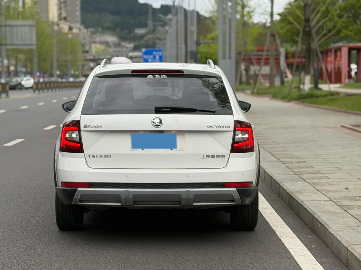 2018 Skoda Octavia 1.2T 116HP L4 7DCT,autocango,china used car exporter,china ev exporter,chinese used car exporter,chinese used ev exporter