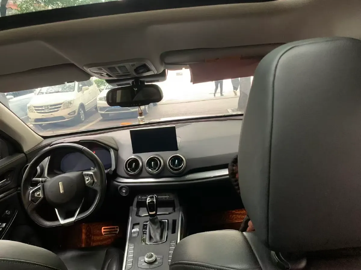 2017 WEY VV5 2.0T 197HP L4 7DCT,autocango,china used car exporter,china ev exporter,chinese used car exporter,chinese used ev exporter