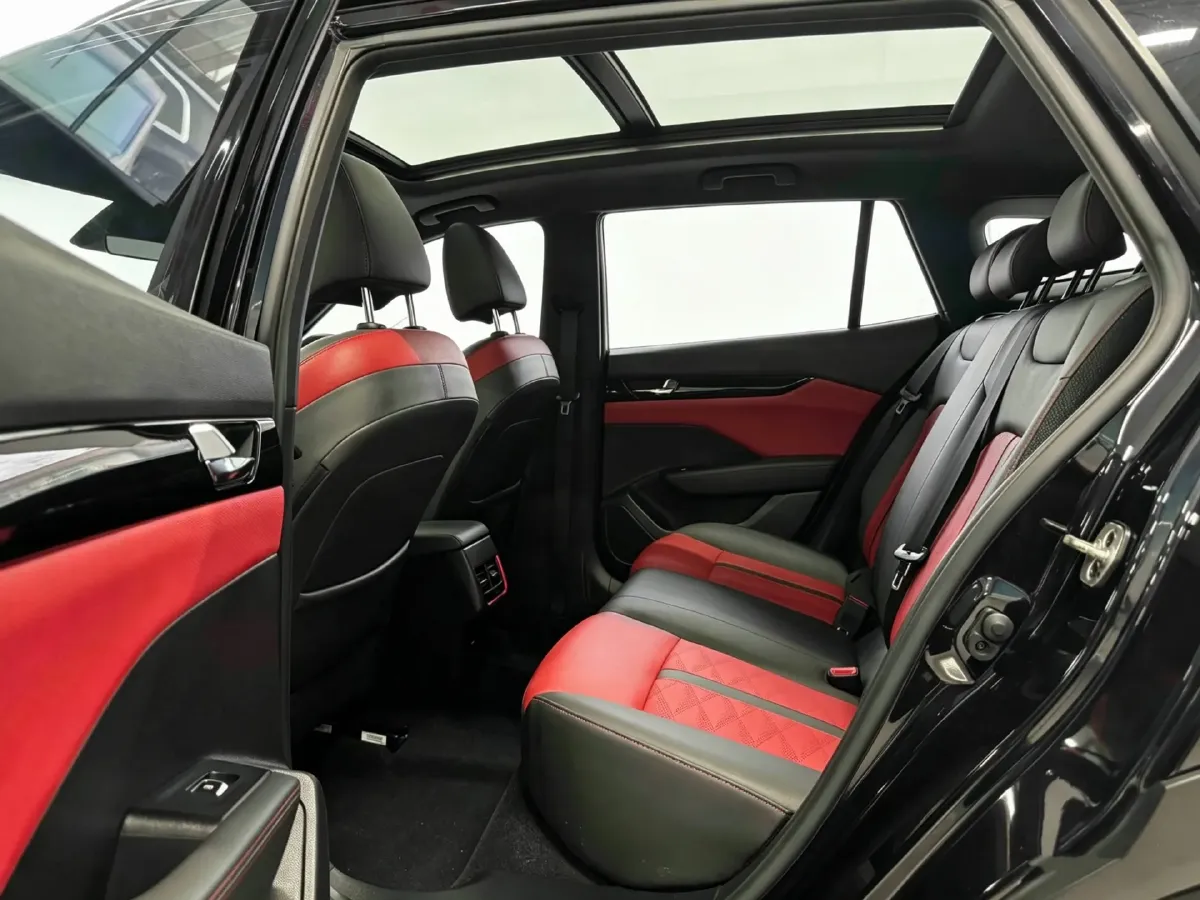 2021 DongFeng Aeolus YiXuan GS 1.5T 150HP L4 6DCT,autocango,china used car exporter,china ev exporter,chinese used car exporter,chinese used ev exporter