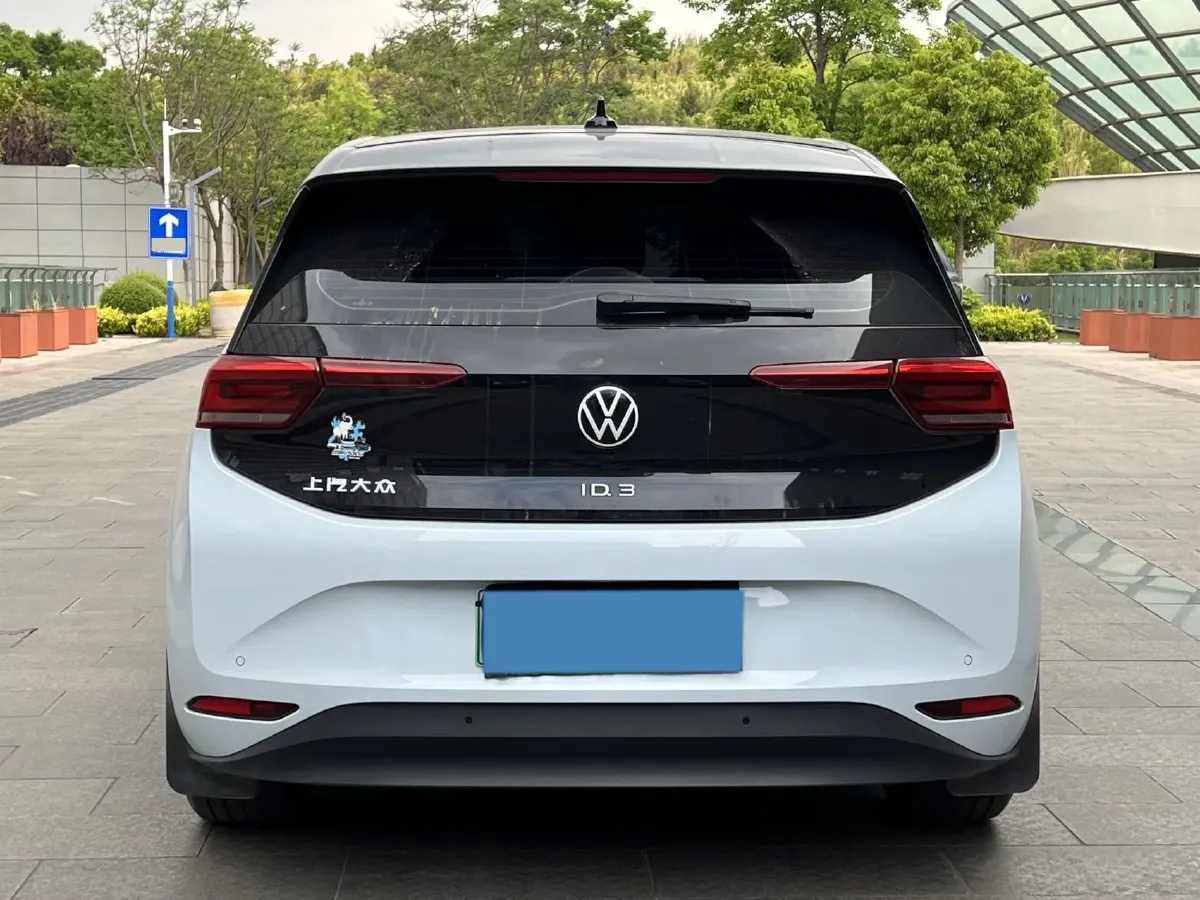 2023 MAXUS G50 1.5T 181HP L4 7DCT,autocango,china used car exporter,china ev exporter,chinese used car exporter,chinese used ev exporter